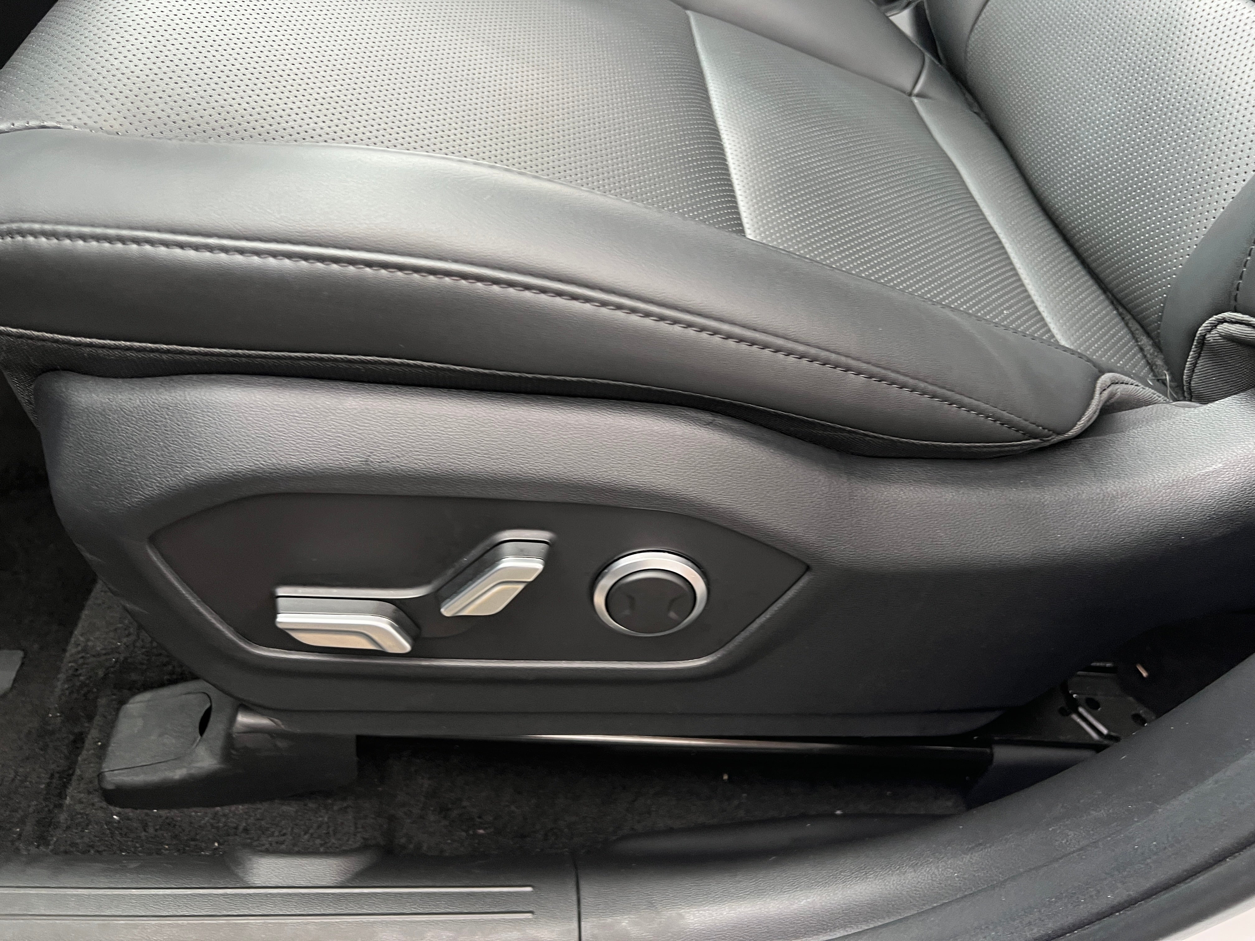 hyundai santa fe 2025 5NMP24GL5SH129550 image hyundai santa fe 2025 5NMP24GL5SH129550 image